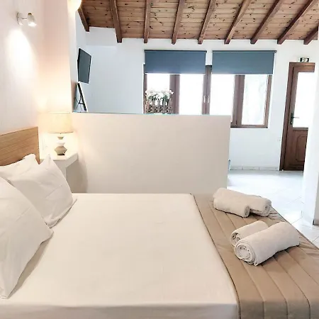 Del Sol مدينة سكياثوس