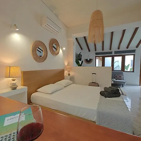 Del Sol * مدينة سكياثوس