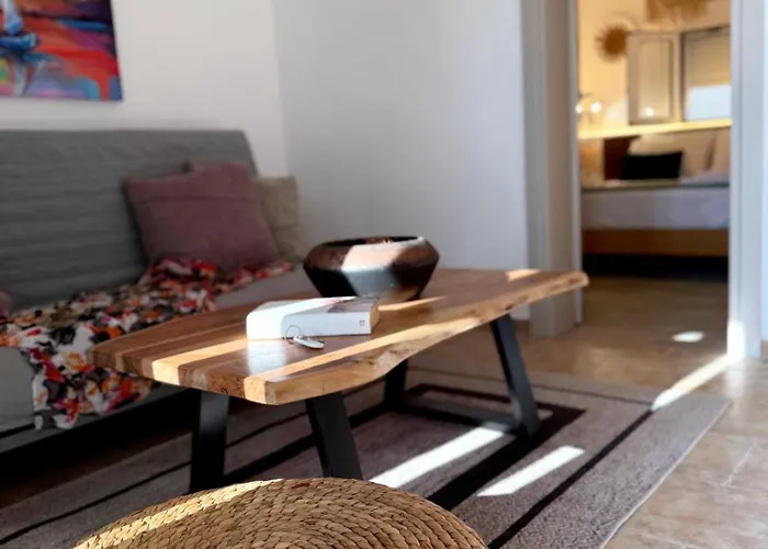 Del Sol مدينة سكياثوس