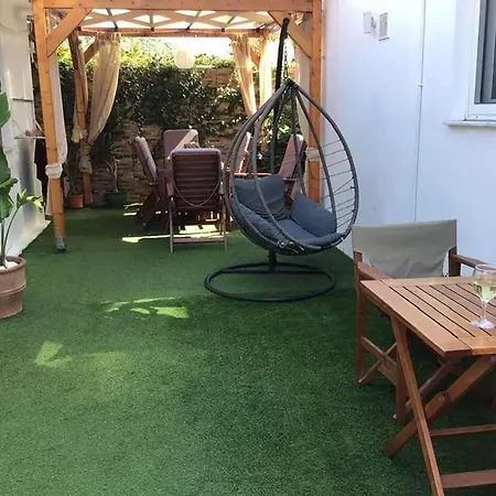 Del Sol * 斯基亚索斯镇